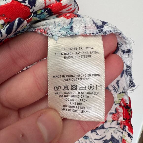 Limited Edition Conversations by Anthropologie 6/52 Floral Sleeveless Top - Picture 6 of 7